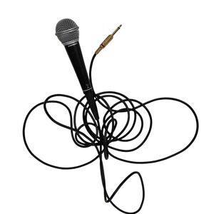 Samson R21 Dynamic Vocal Microphone Cardioid Wired Gold 1/4 Jack Audio Cord Gear
